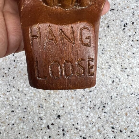 Vintage Carved Wood Hang Loose Hand Hawaii Shaka Sign Sculpture 4.5Tiki Surf Bar - Picture 2 of 7